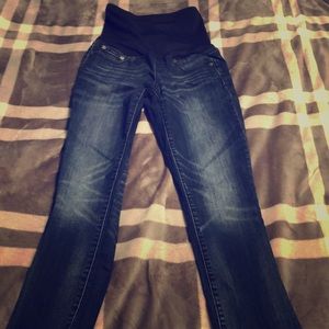 Gap maternity jeans